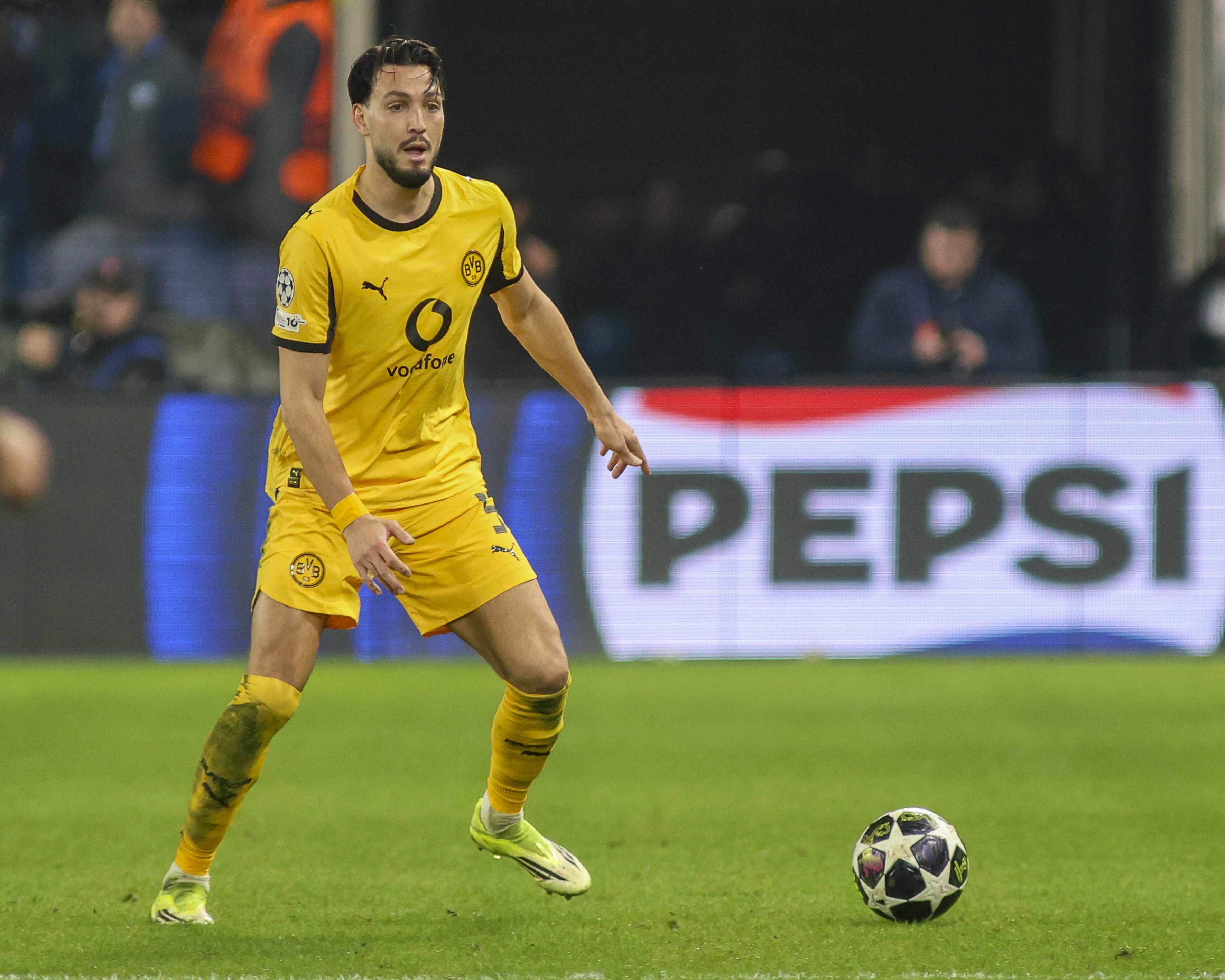 彩客网集团-本塞拜尼谈争冠：我们须尽可能多的拿分，并寄希望于拜仁丢分